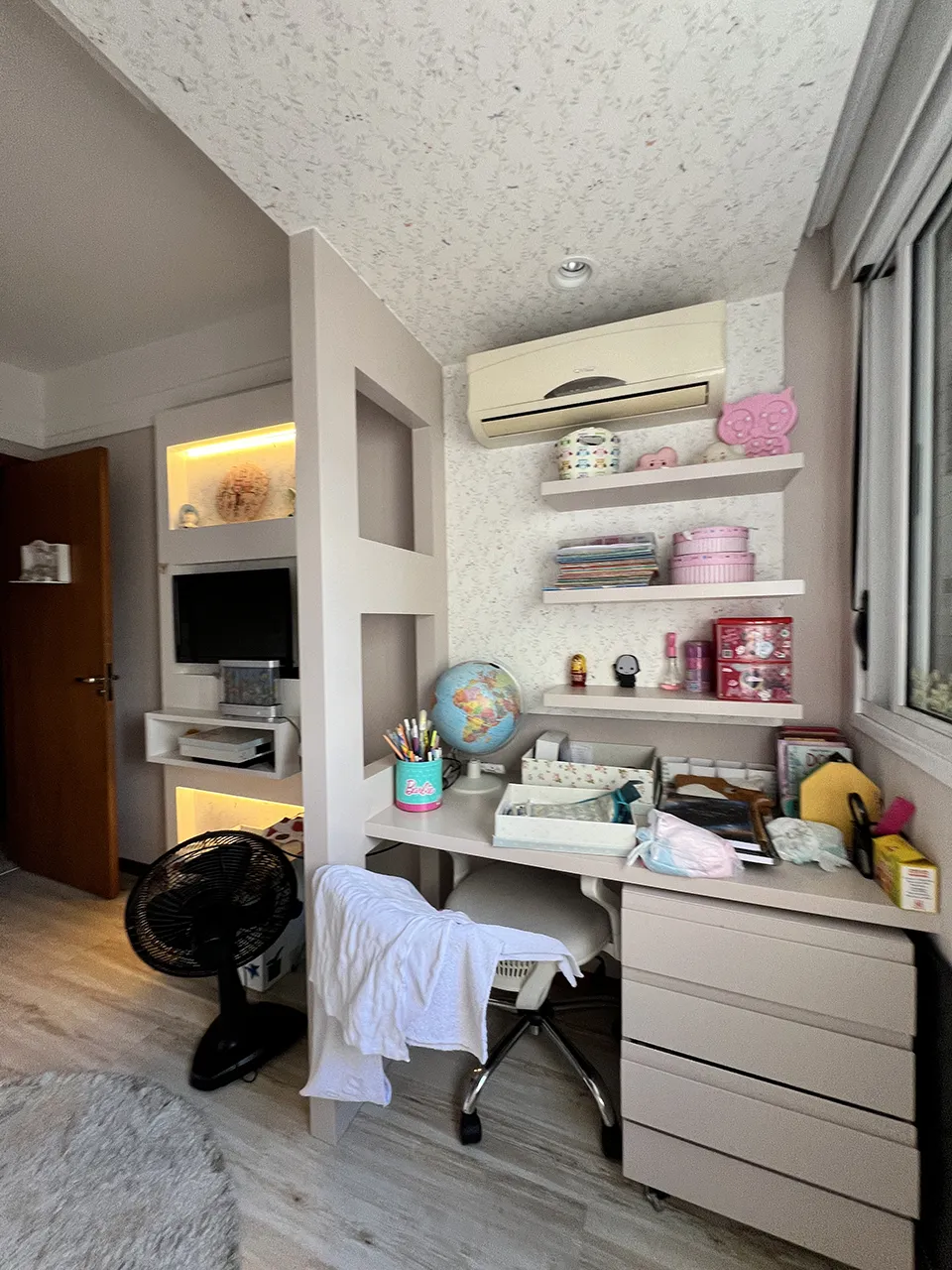 quarto da sofia - ANTES
